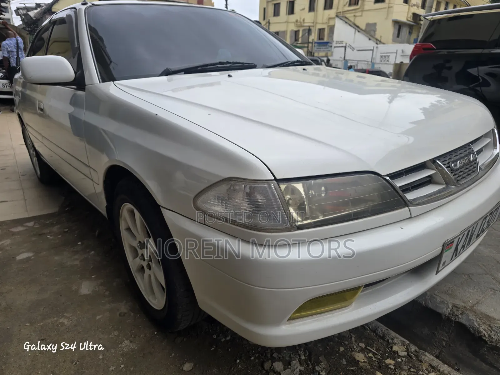 Toyota Carina 2001 White