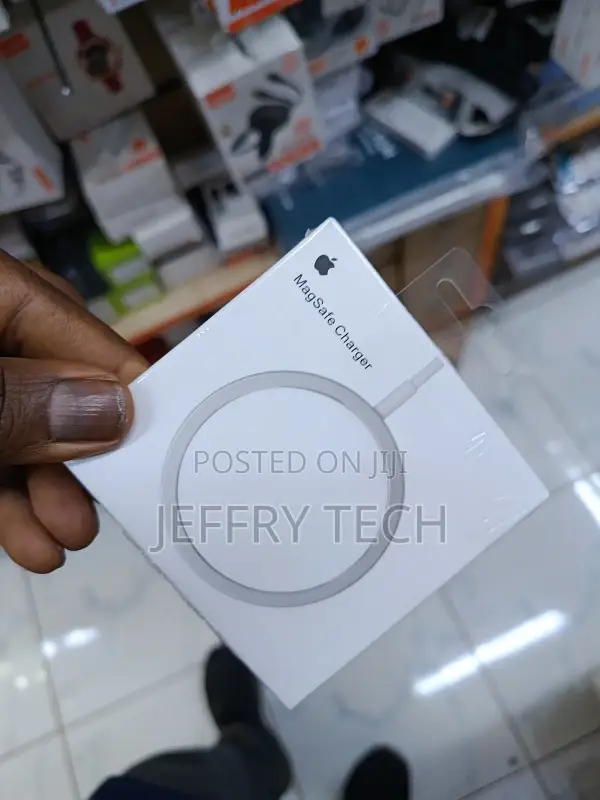 Apple iPhone Magsafe Wireless Phone Charger for iPhone