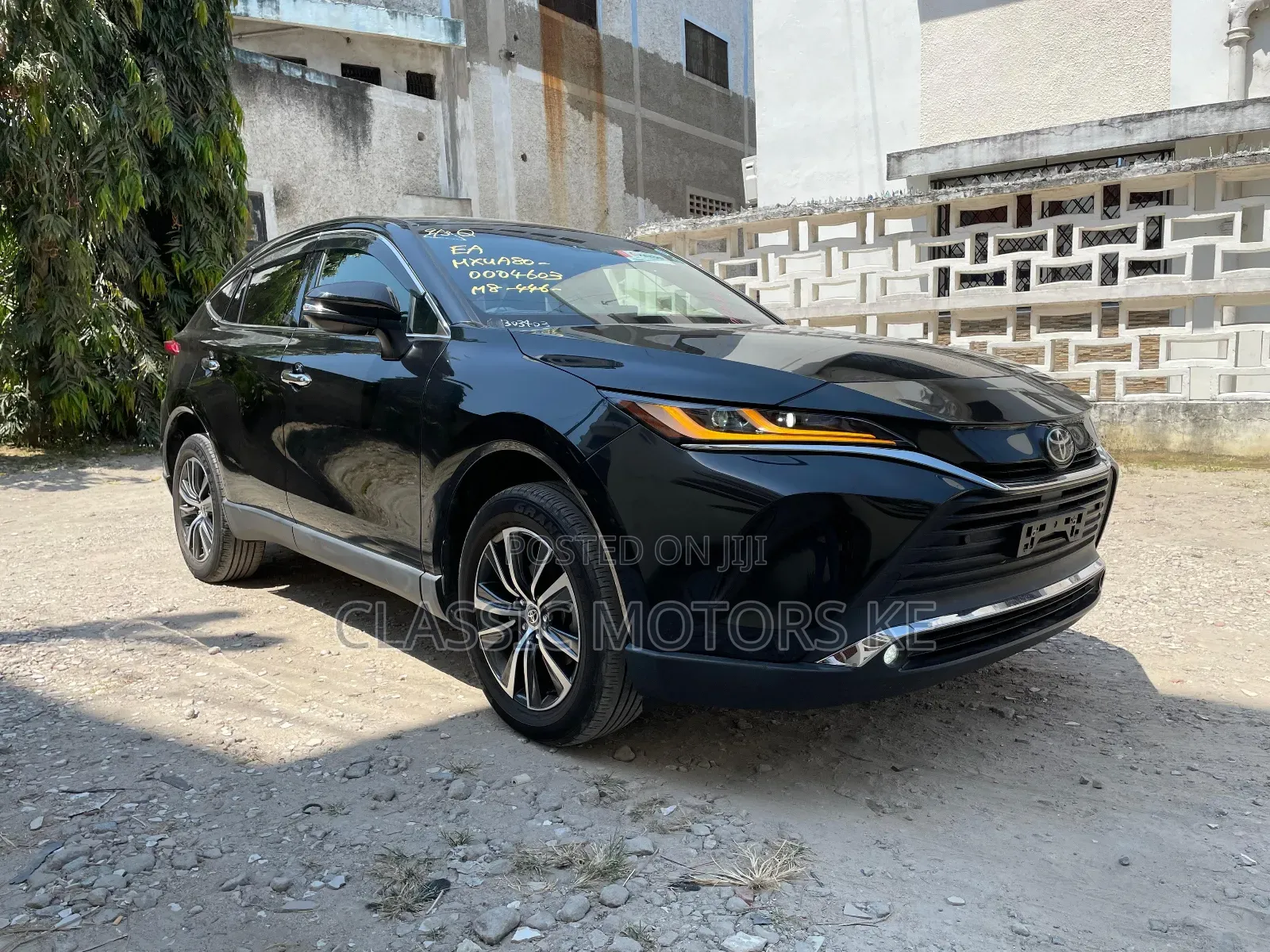 Toyota Harrier 2.0 2020 Black