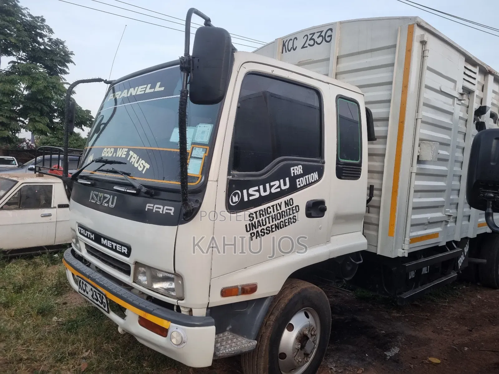 Isuzu FRR Truck