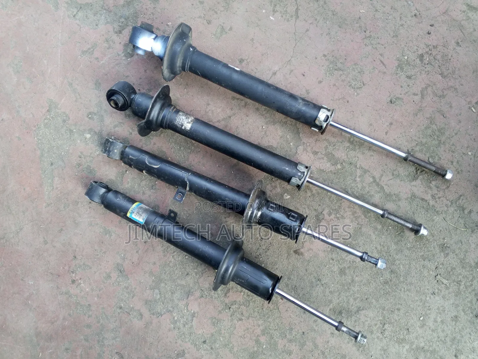 Toyota Crown Front and Rear Shocks