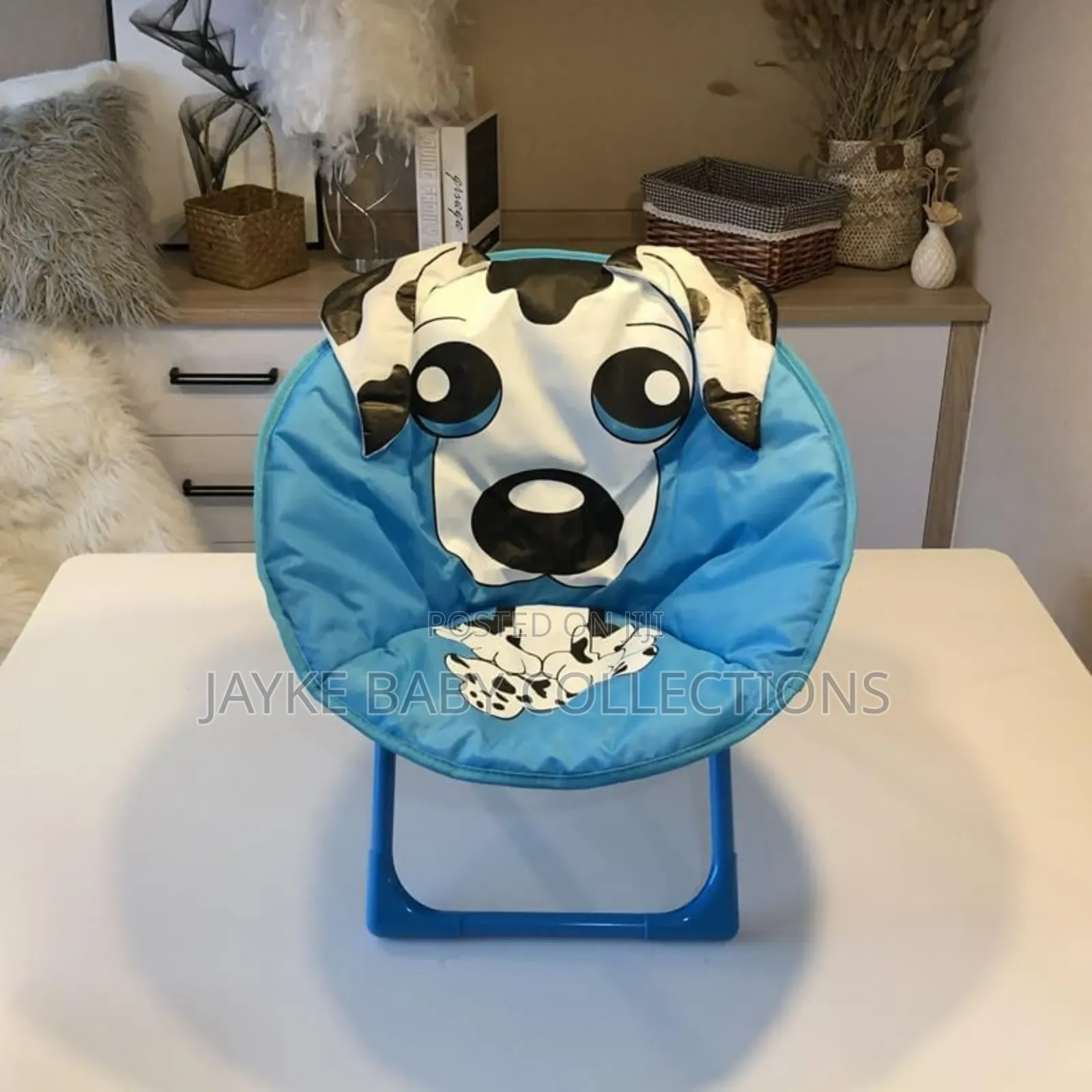 Kids Foldable Moon Chairs With Cartoon Characters.