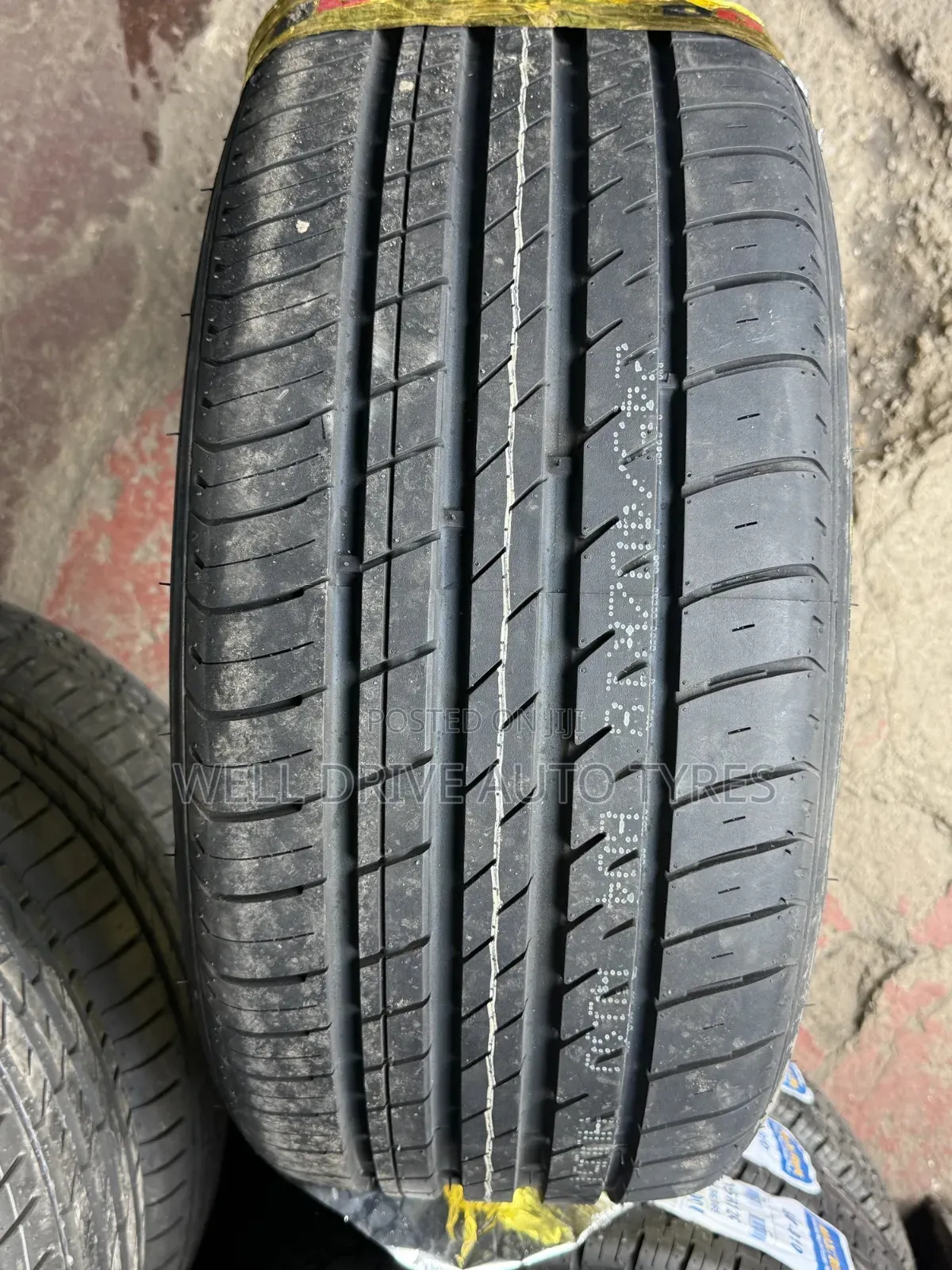 245/40zr18 Boto