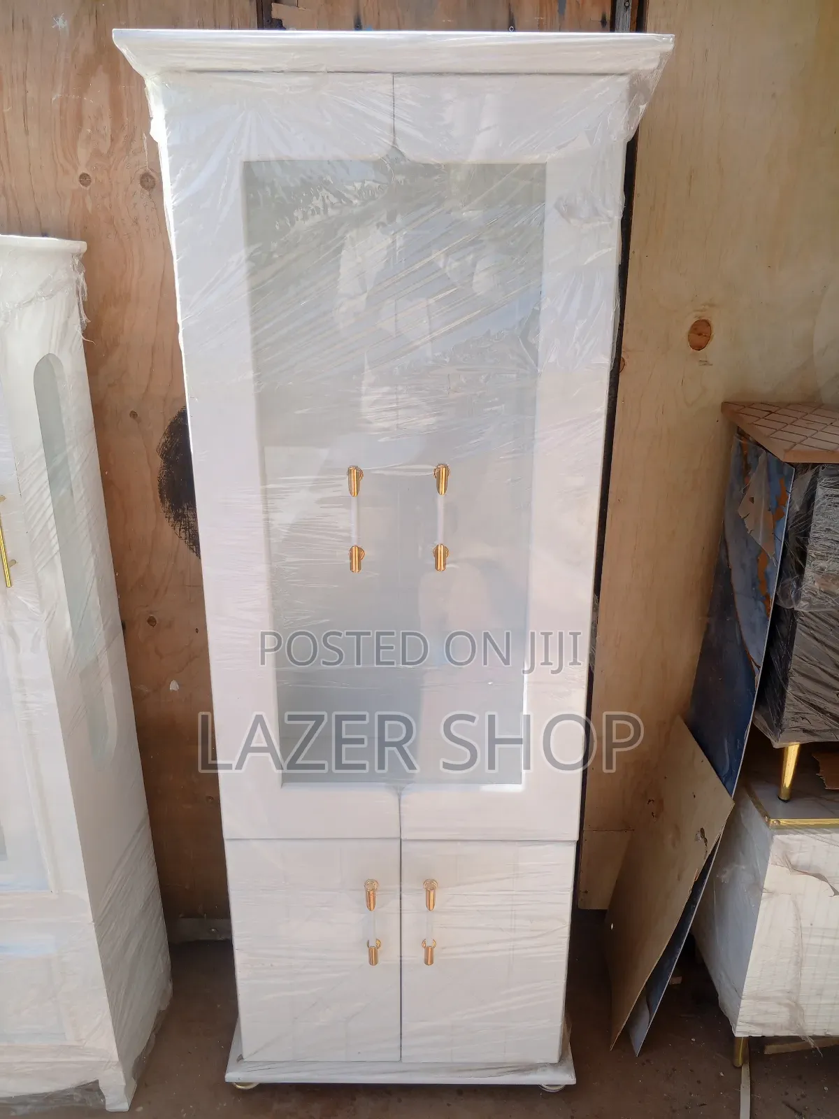 Kitchen Cabinet