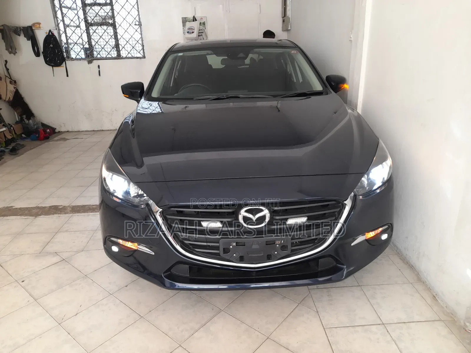Mazda Axela 2018 Blue