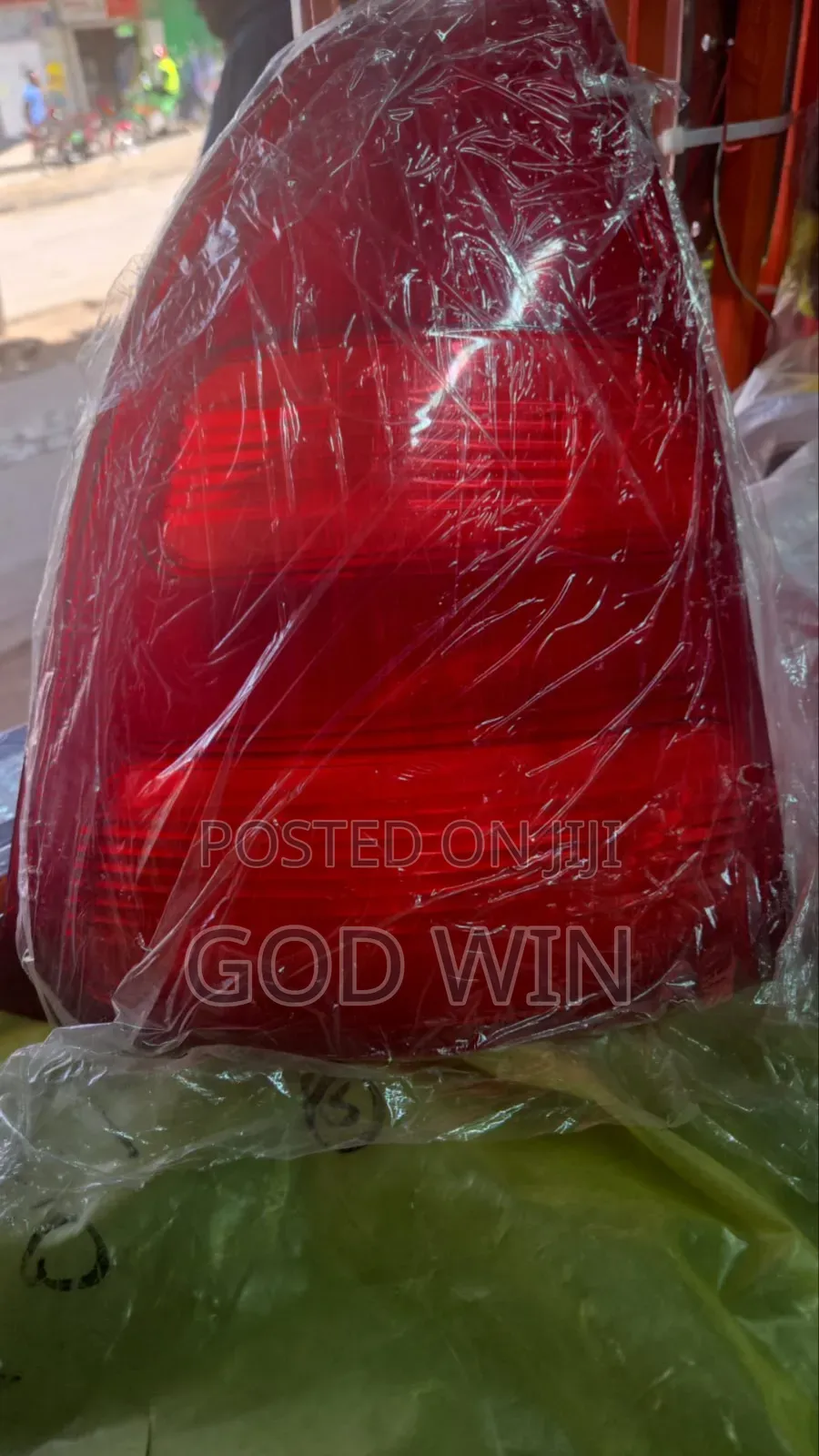 Taillight Lens Fielder 2005