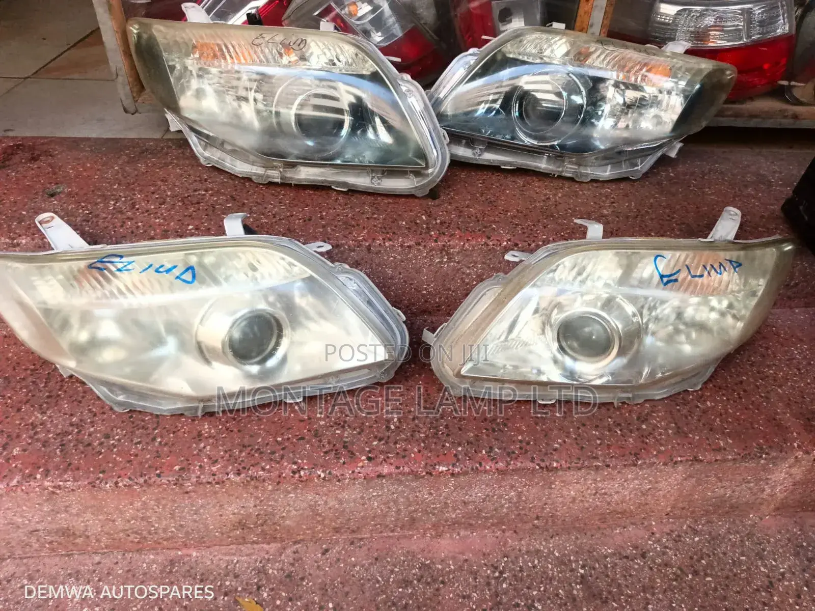 Axio Headlight