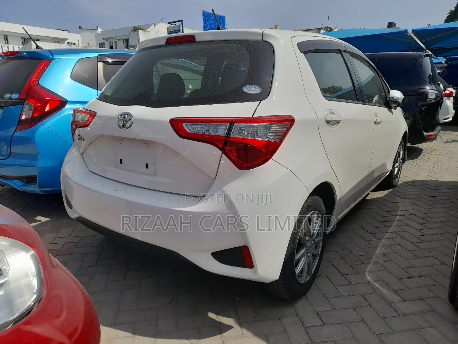 Toyota Vitz 2018 White