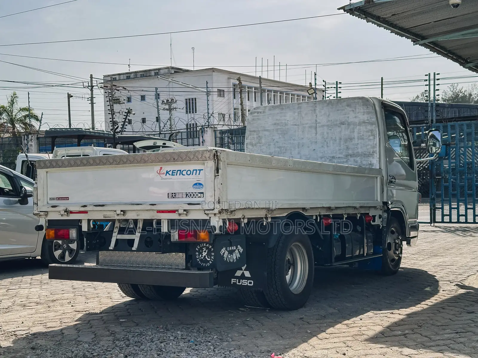 2018 2018 Mitsubishi Canter