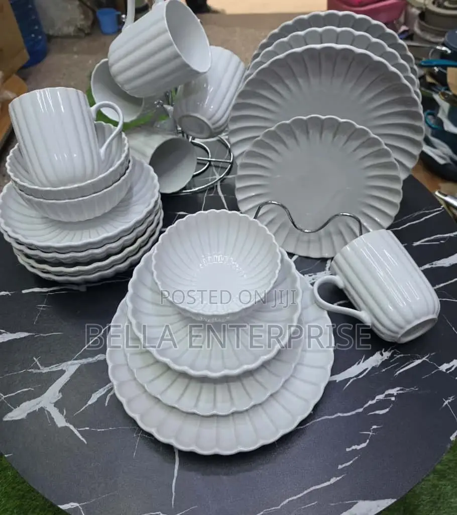 30pcs Ceramic Set.European Scallapoed Ceramic Porcelain Dinnerware