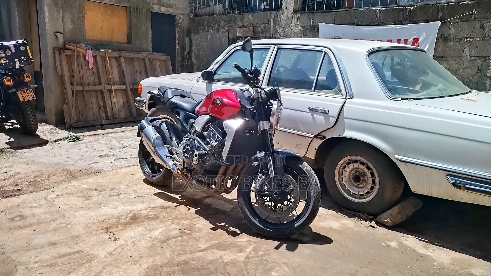 Honda CB 2019 Red