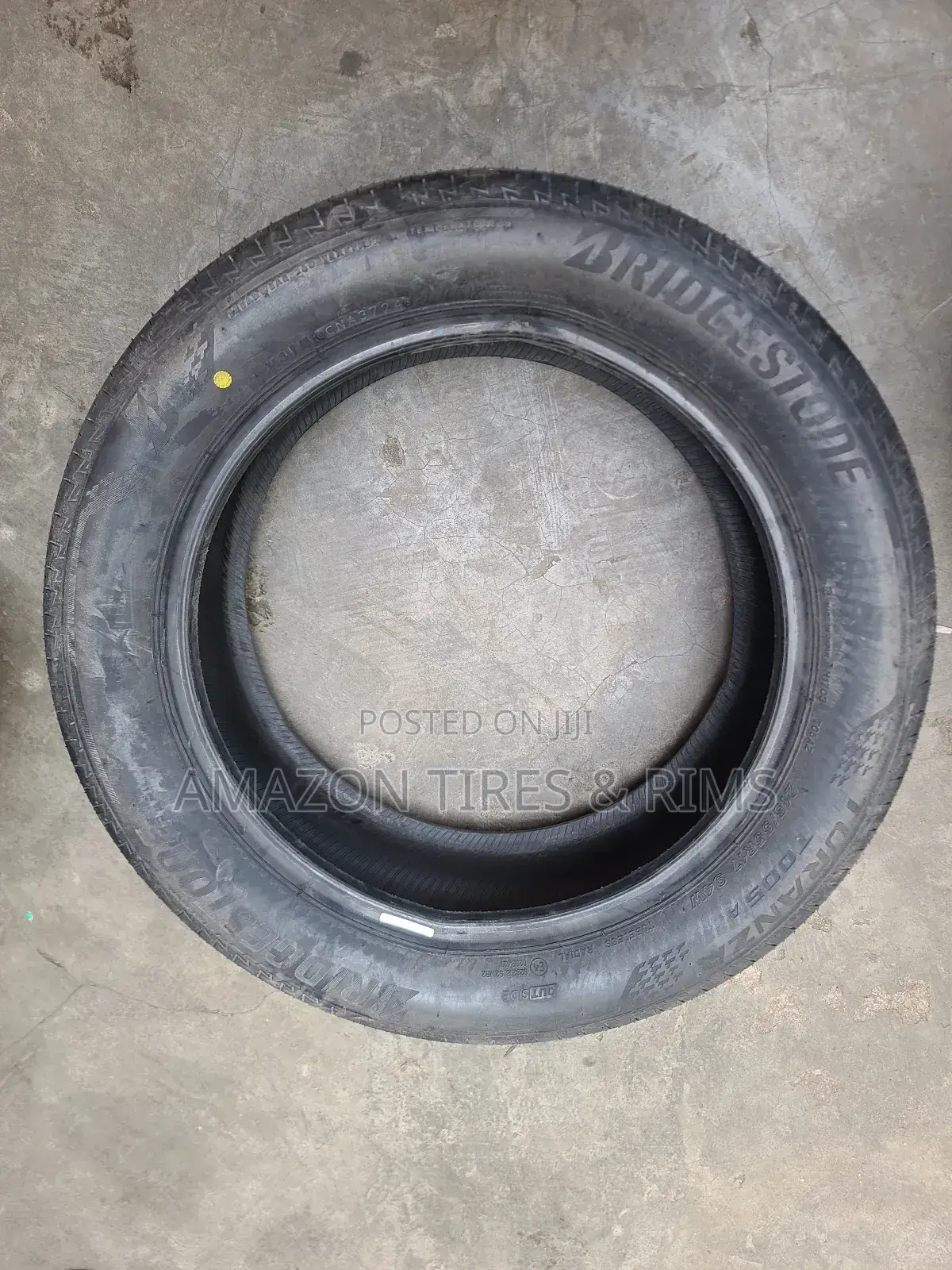 215/55r17 Bridgestone Tires Tuaraza 94w