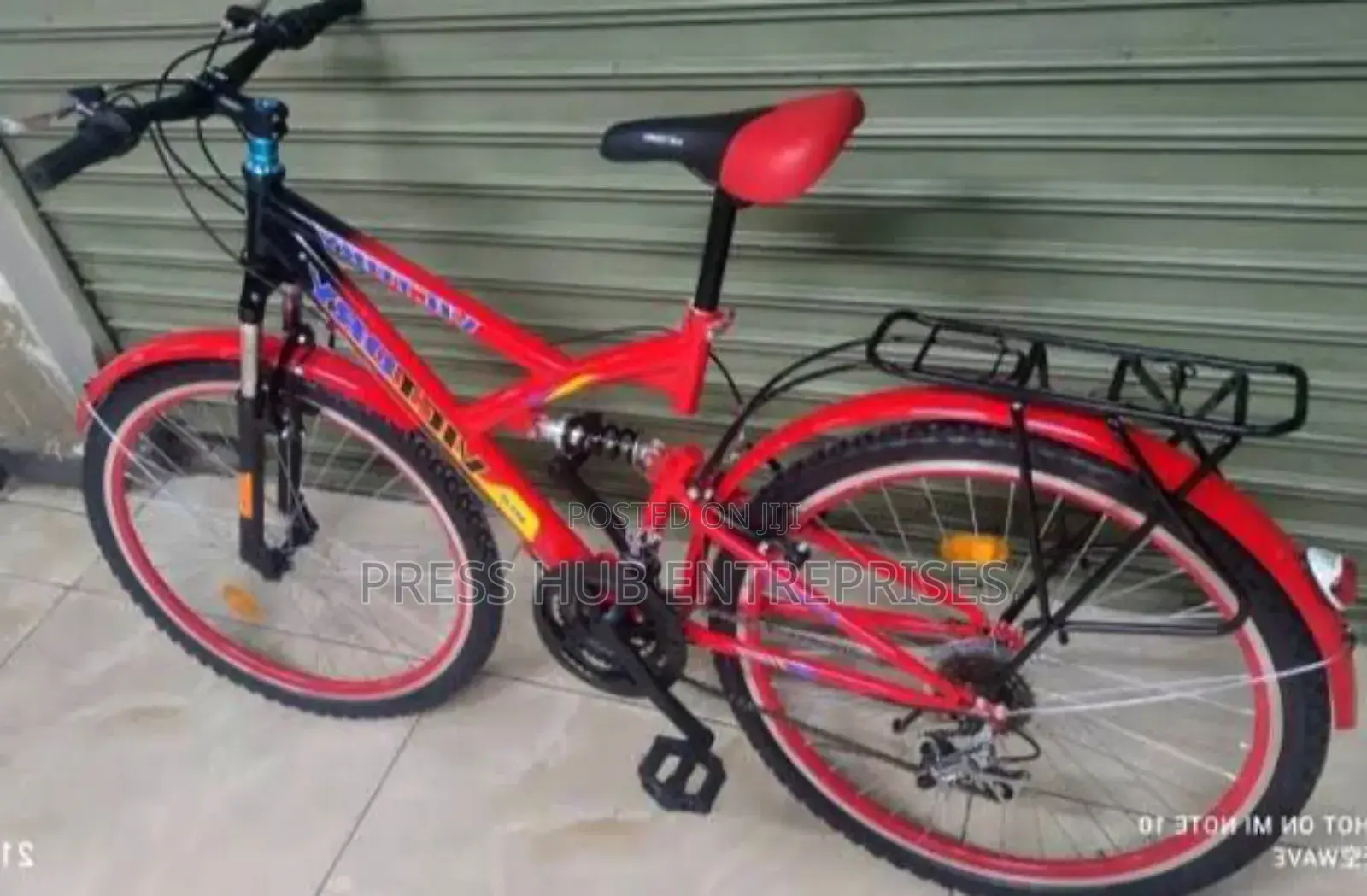 Dual Suspension Mountain Bike (Mtb).