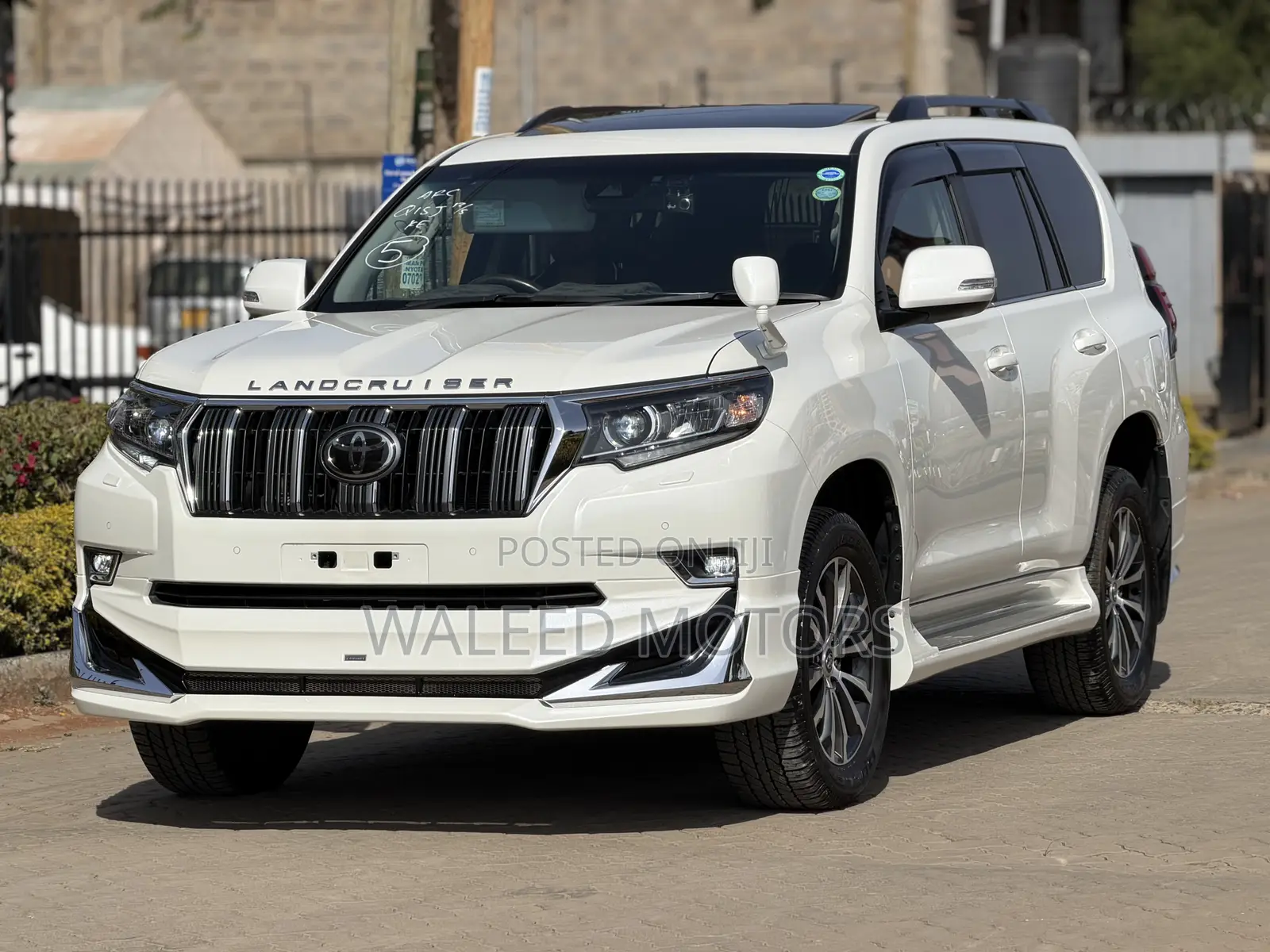 Toyota Land Cruiser Prado 2.8 2019 White