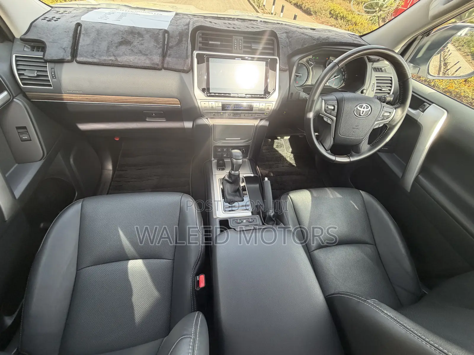 Toyota Land Cruiser Prado 2.8 2019 White