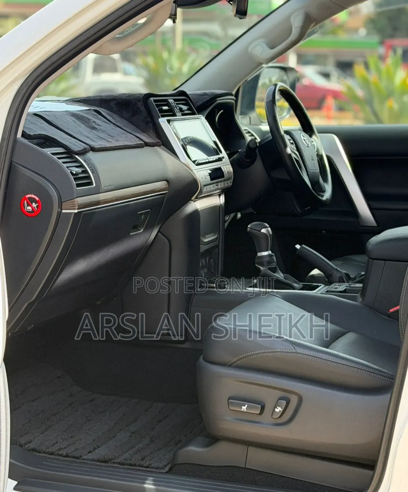 Toyota Land Cruiser Prado 2019 White