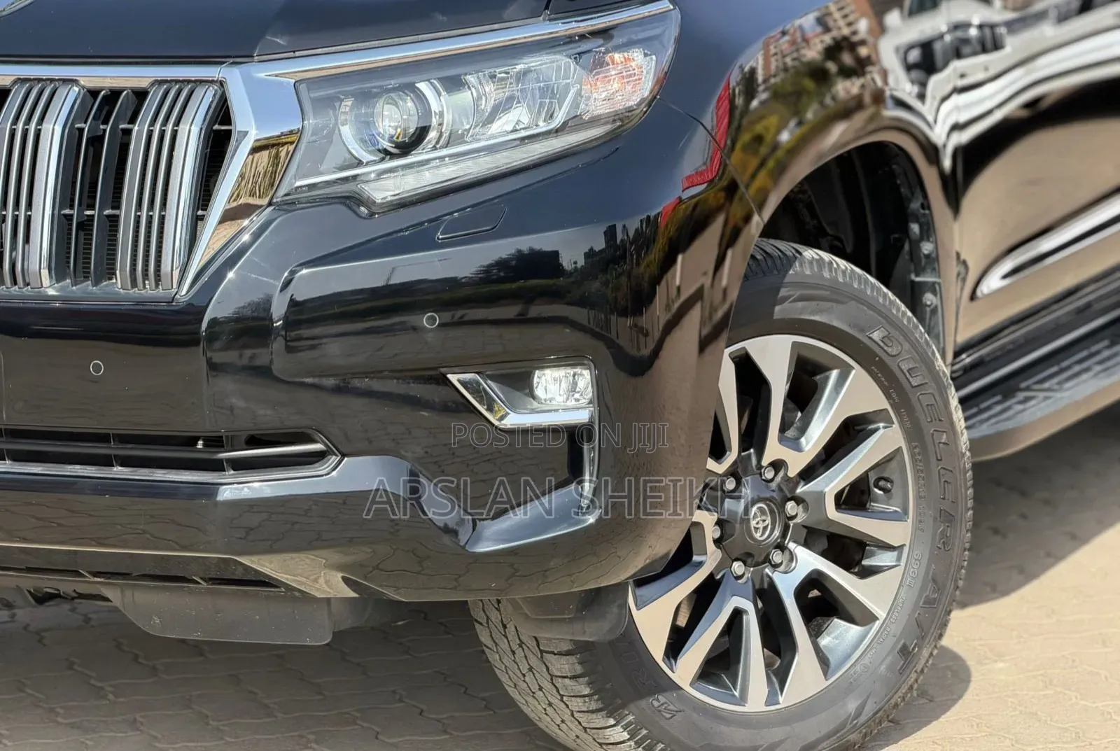Toyota Land Cruiser Prado 2022 Black