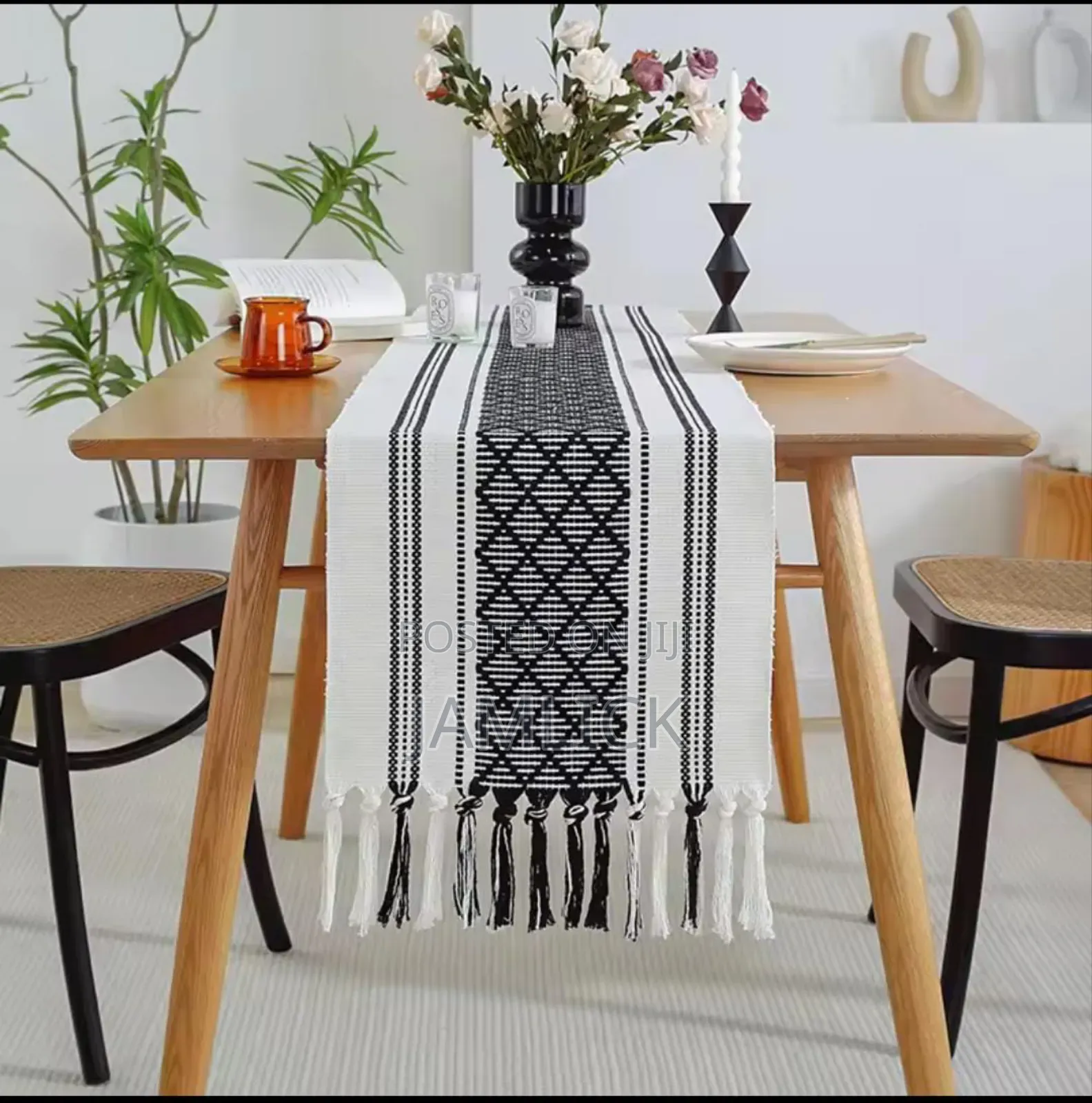 Table Runner With Tassels + 6pcs Mats –Bz
