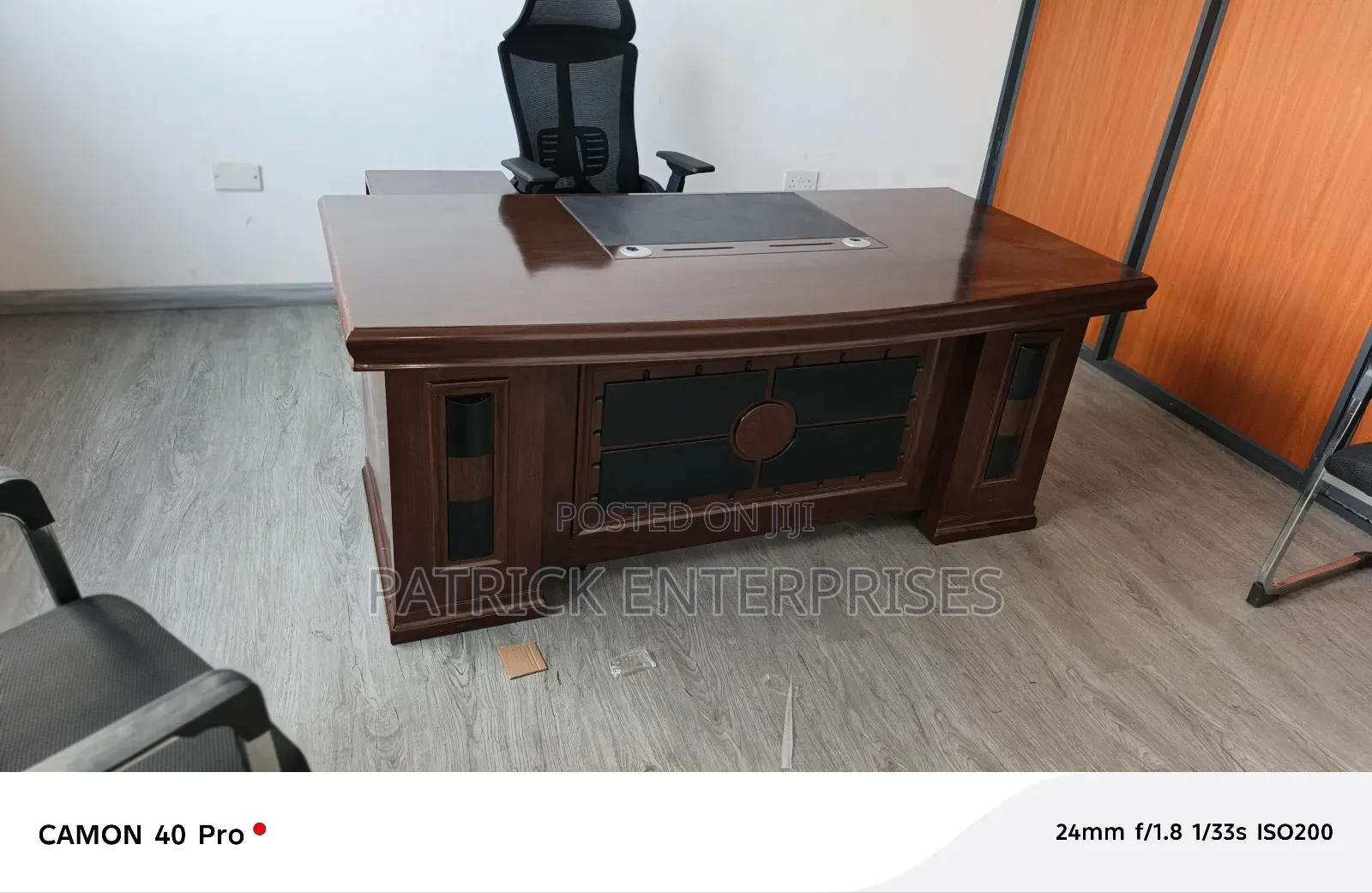 Executive Director's Office Mahogany Desk 1.8 Meters
