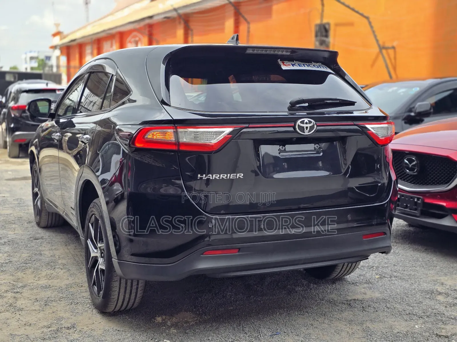 Toyota Harrier 2.0 2019 Black