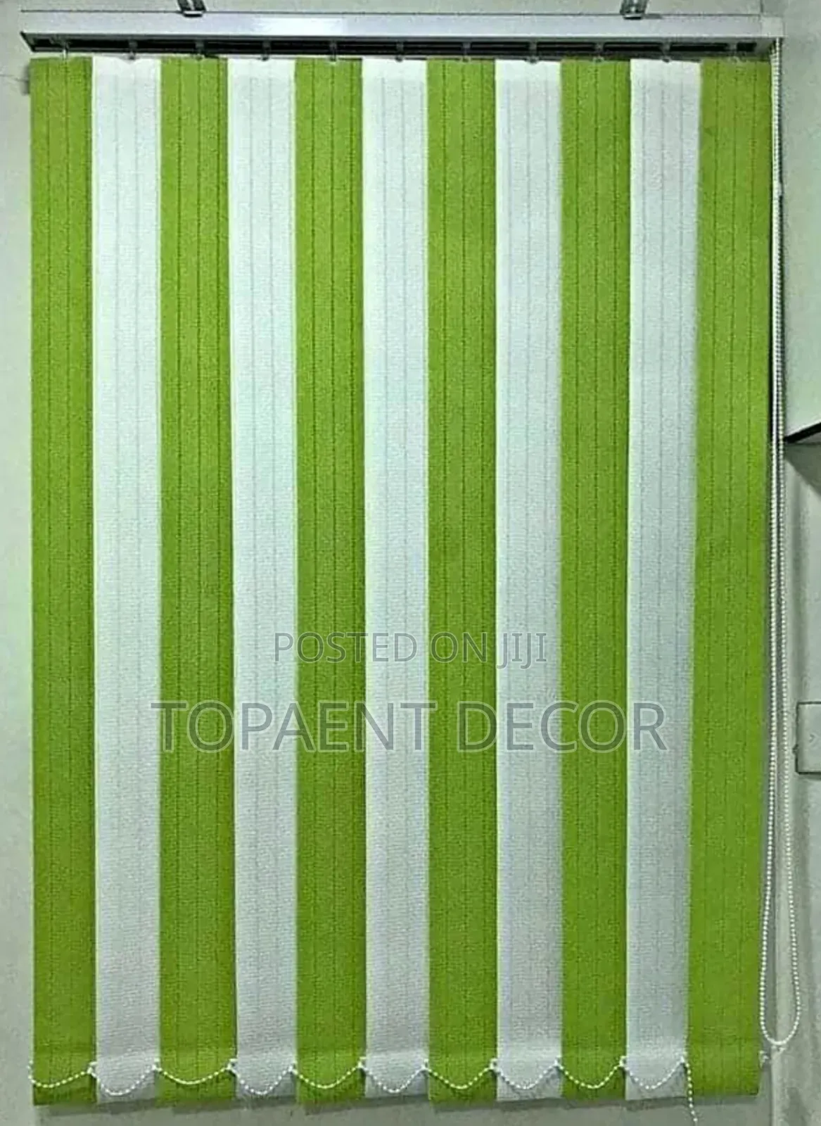 Green And White Perfect Light Control Vertical Blinds For Windows