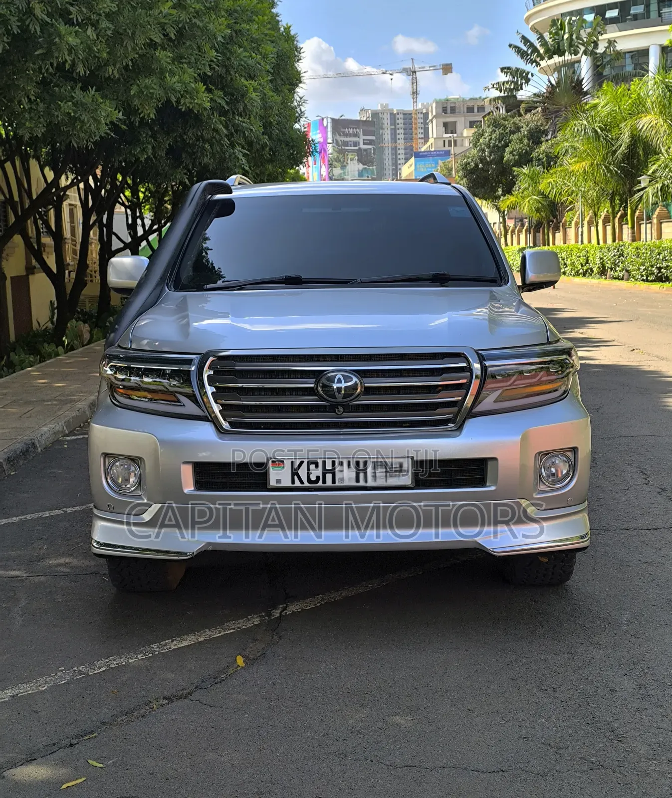 Toyota Land Cruiser 4.6 V8 AX G Selection 2010 Silver