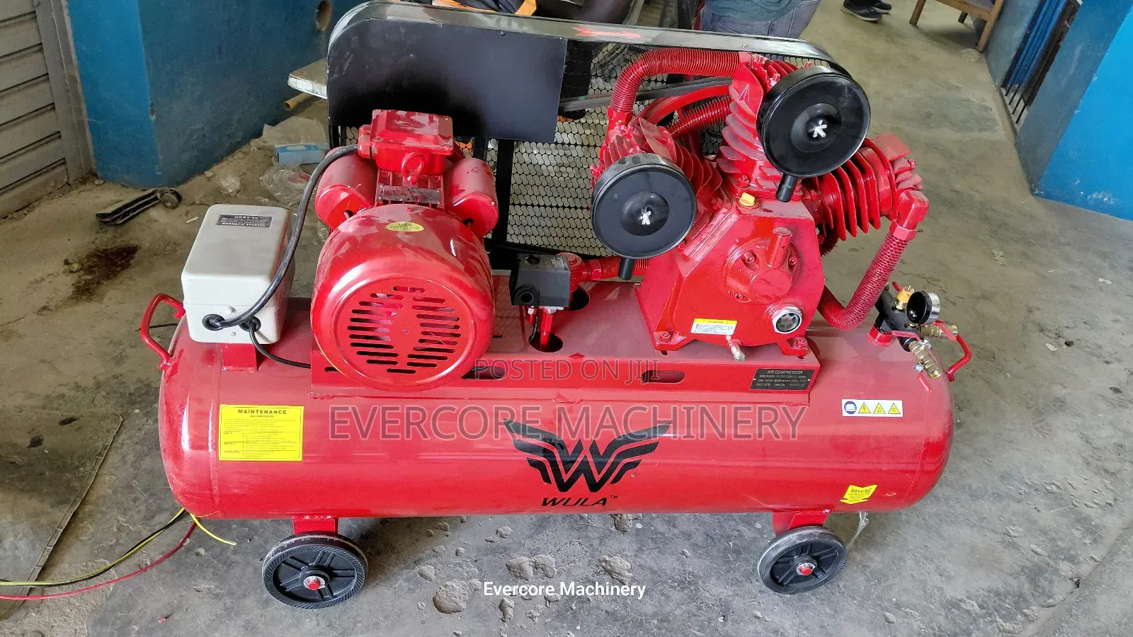 Heavy Duty 200l Single Phase 10hp Air Compressor With 12.5bar Output.
