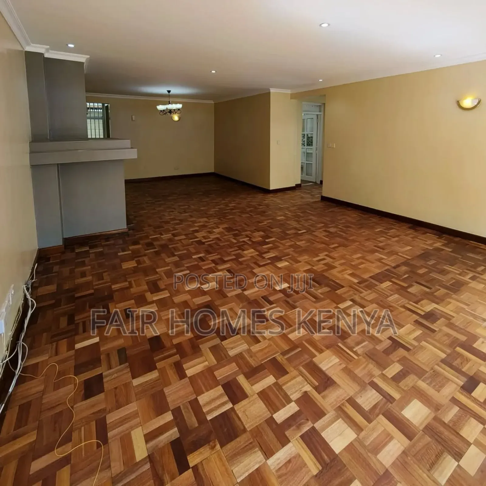 5bdrm Townhouse/Terrace in Kaputei Gardens, Lavington for sale