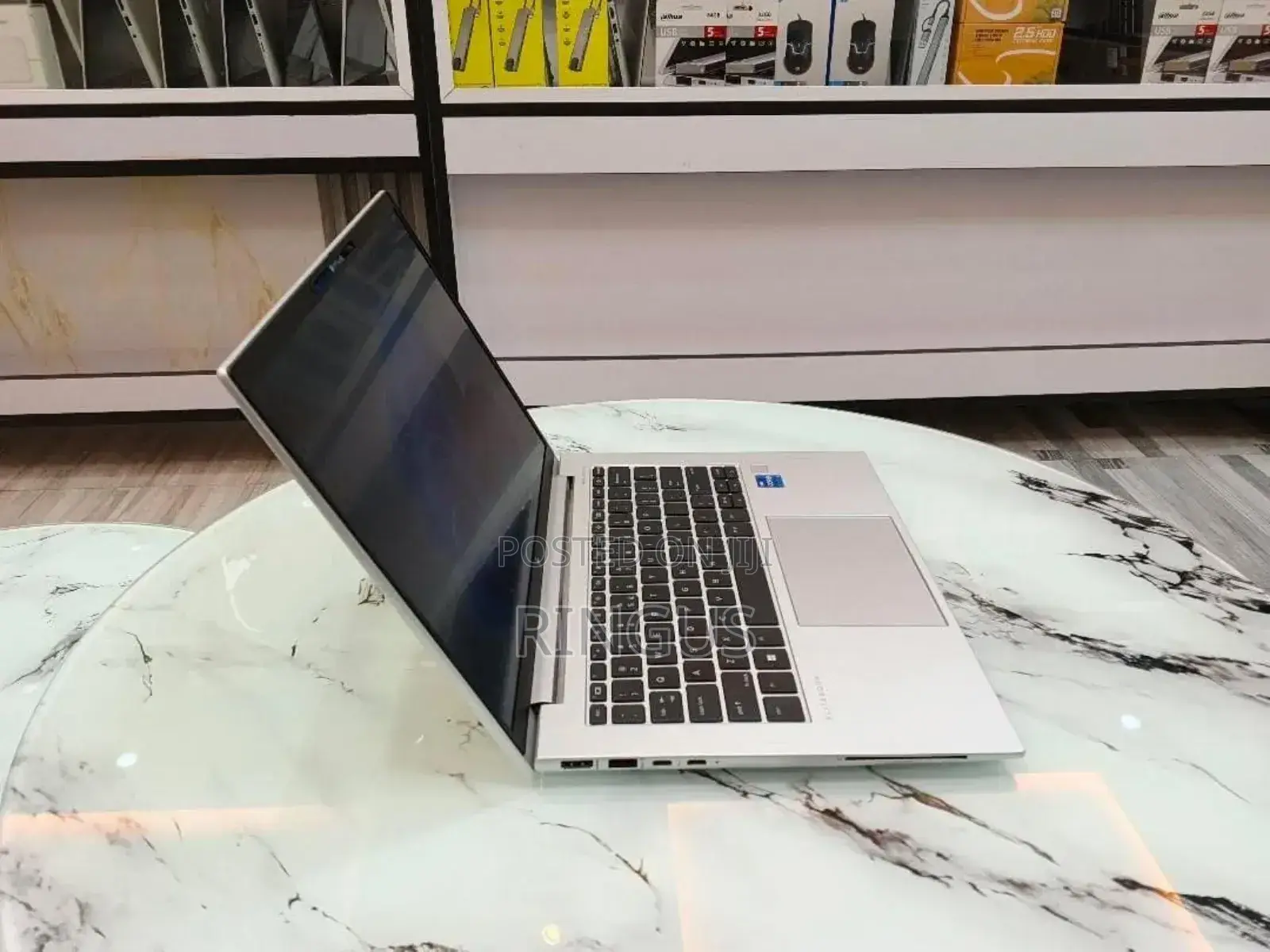 Laptop HP EliteBook 840 10 16GB Intel Core I7 SSD 512GB