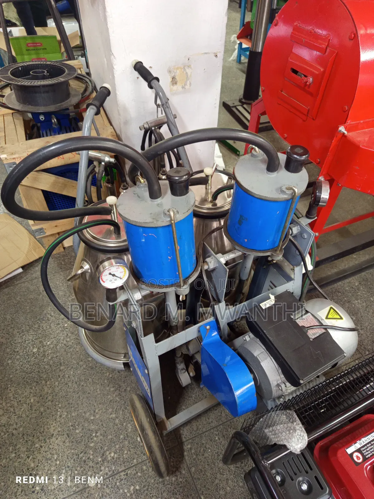 Milking Machine(Double Bucket)