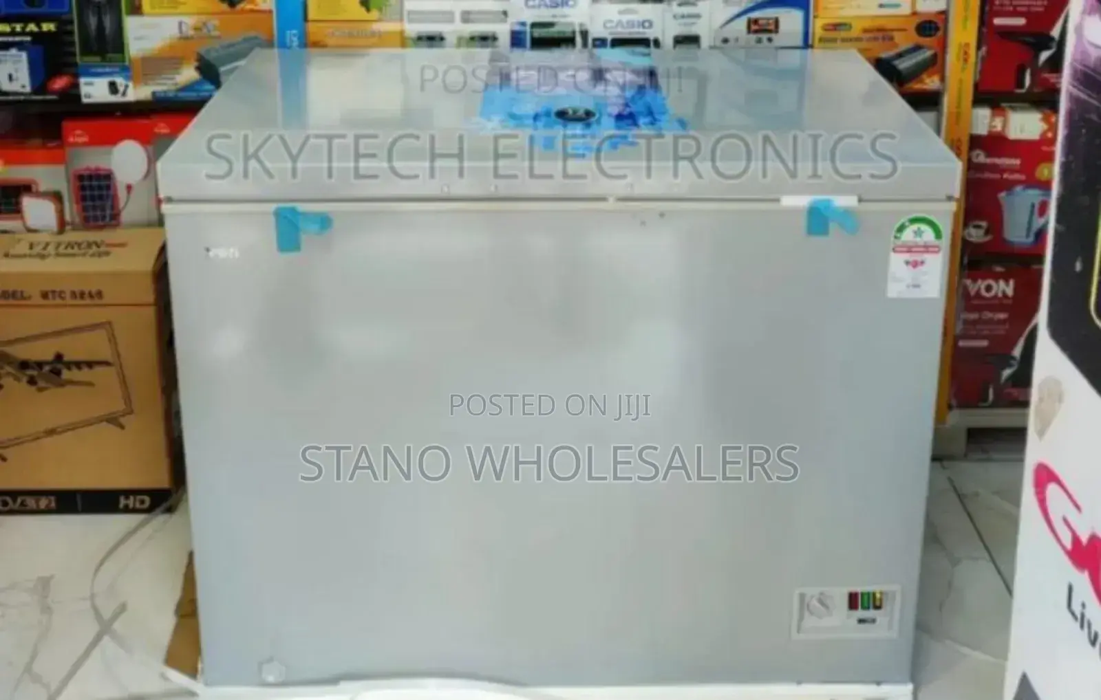 Colour Silver New Von 250l Freezer