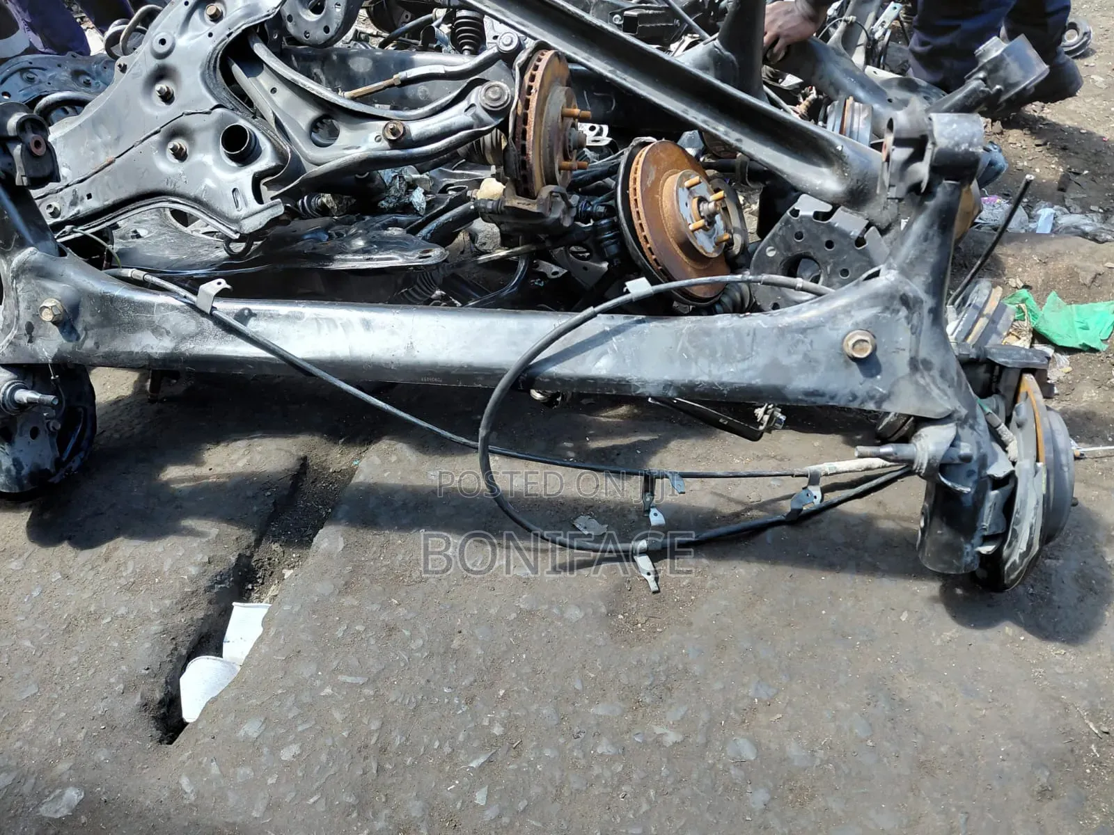 Rear Beam Cradle Toyota Sienta