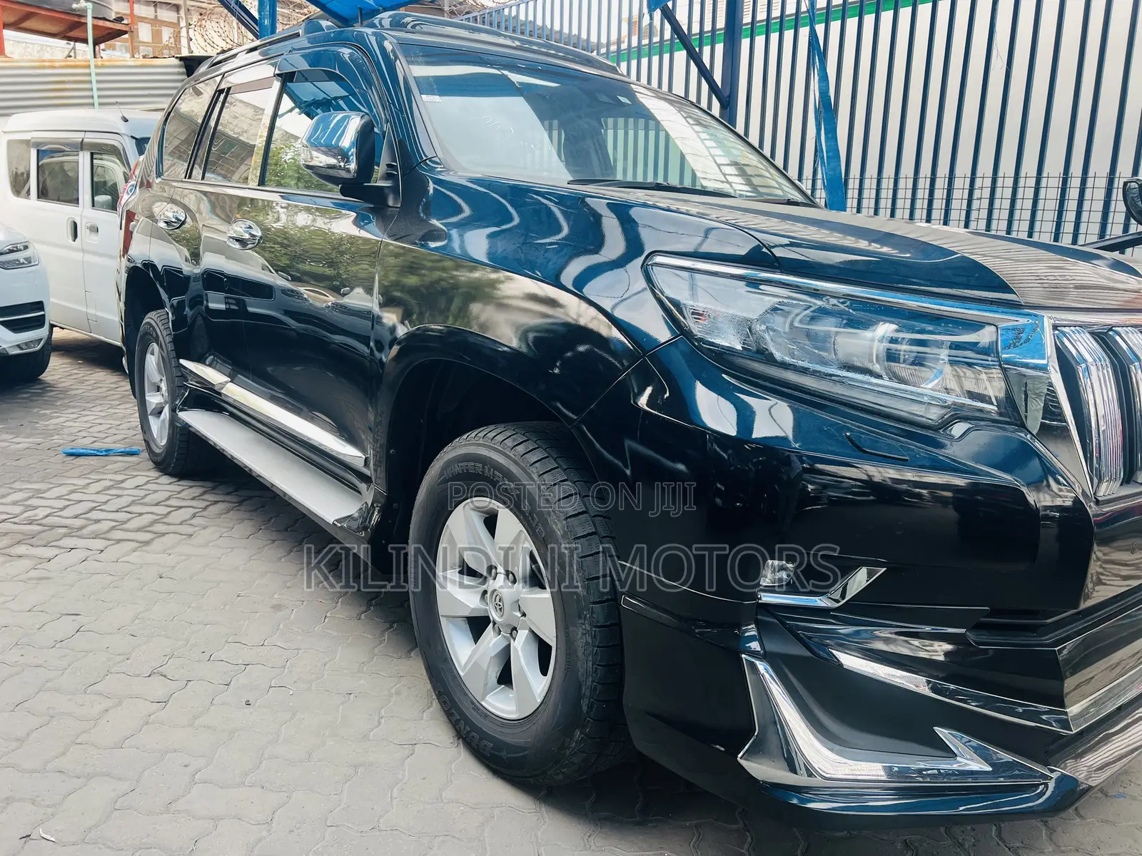 Toyota Land Cruiser Prado 2019 Black