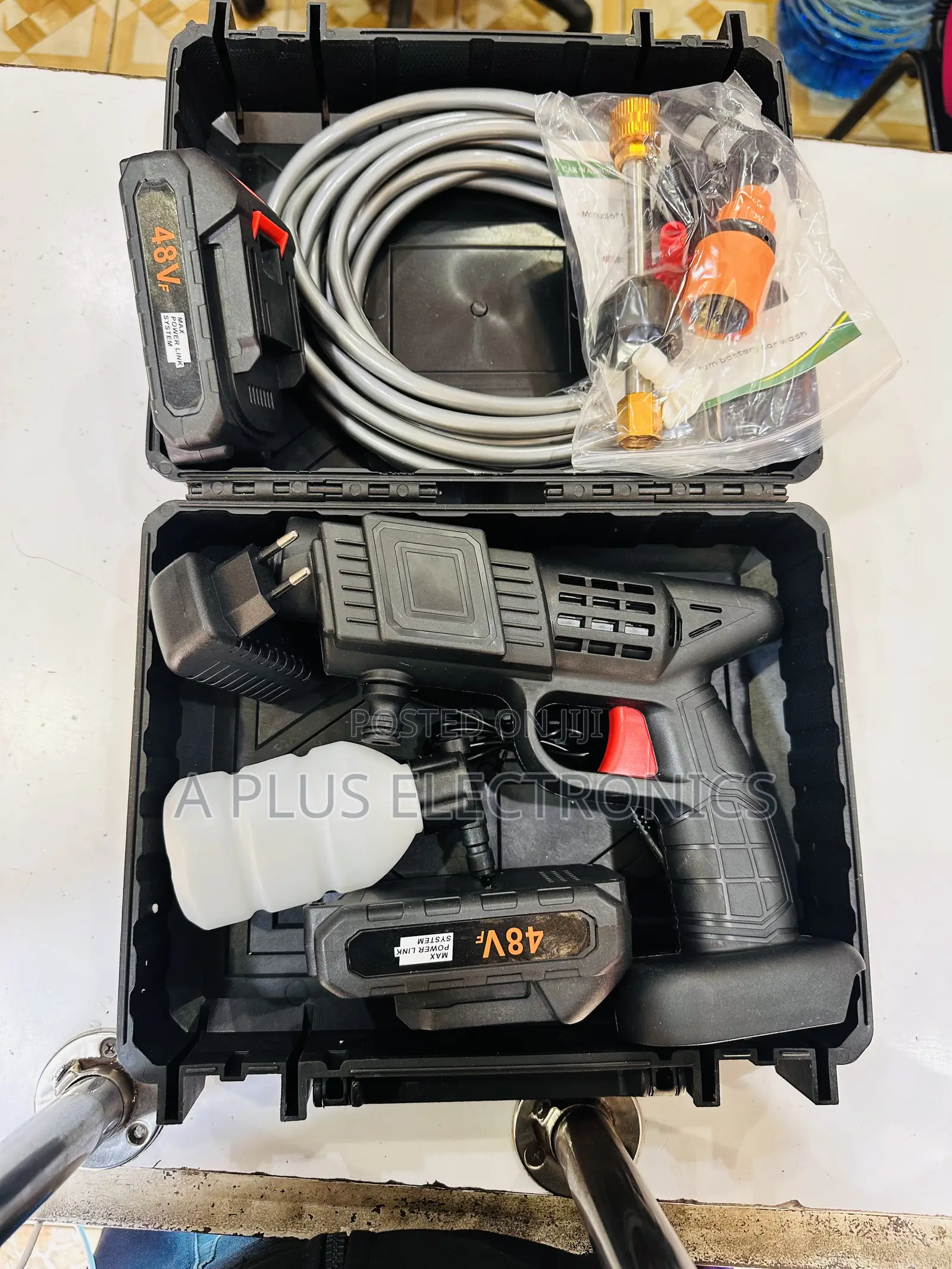 Rechargeable Car Wash Machine (With 2 Batteries) – Long-Lasting Power