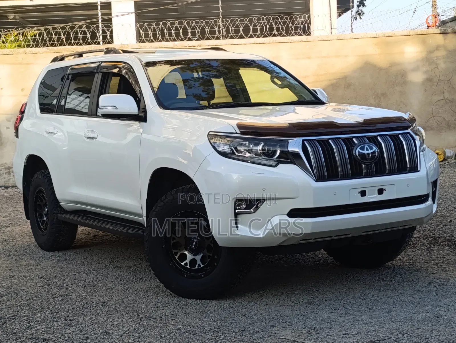 Toyota Land Cruiser Prado 2019 Black