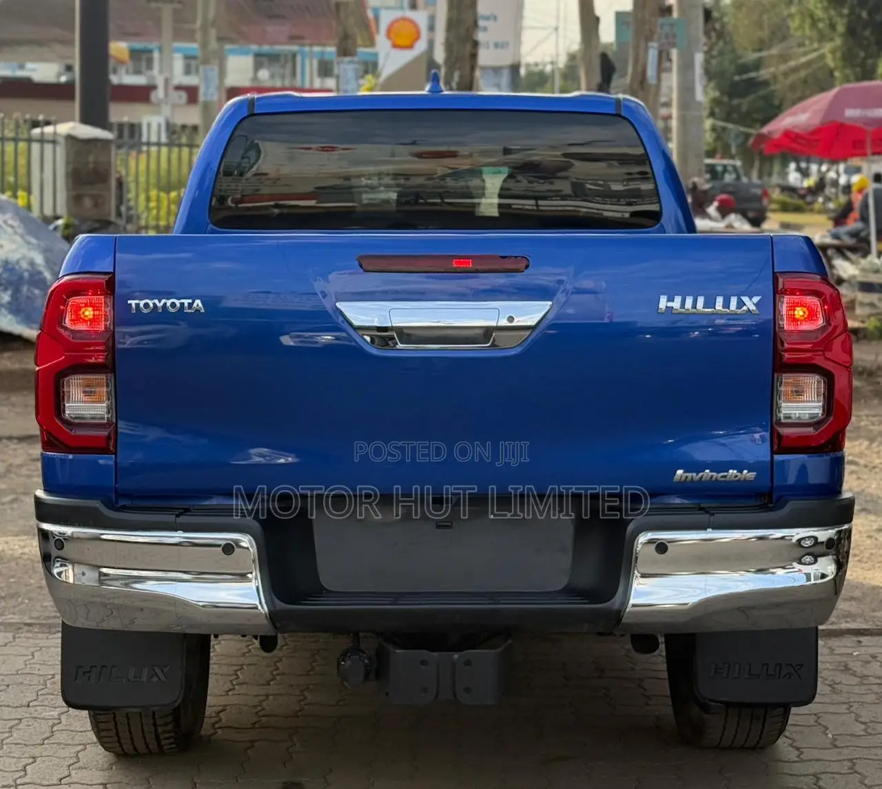 Toyota Hilux Revo Double Cab Deisel 2.8 AWD 2022 Blue