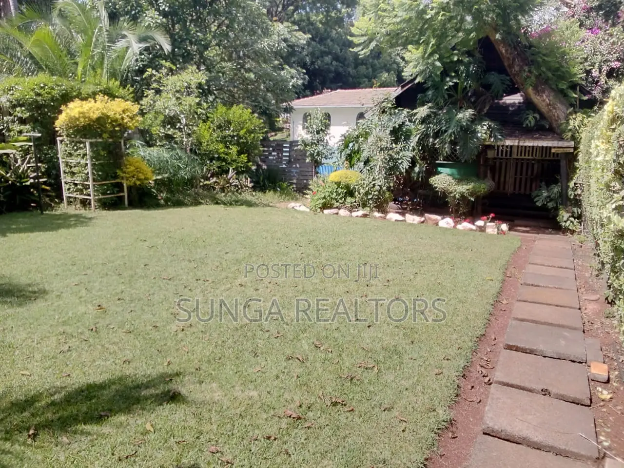 5bdrm Townhouse/Terrace in Donyo Sabuk, Spring Valley for sale