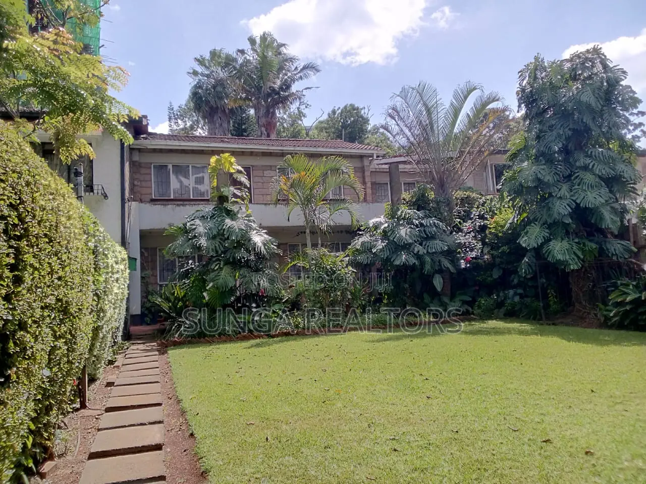 5bdrm Townhouse/Terrace in Donyo Sabuk, Spring Valley for sale