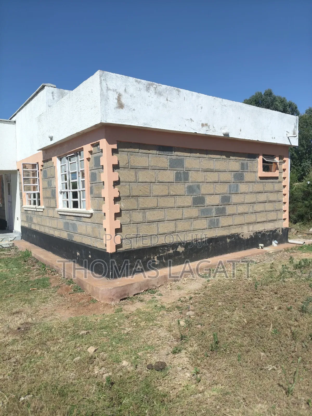 3bdrm Bungalow in Outspan Kiambaa, Eldoret CBD for sale