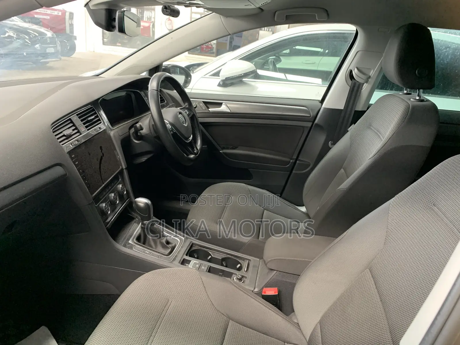 Volkswagen Golf TSI S FWD 2018 Black