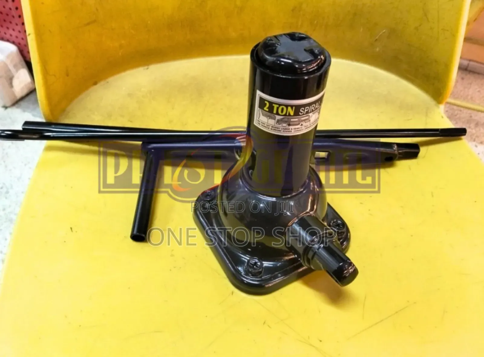 Brand New Mechanical Screw Spiral Bottle Jack 2ton