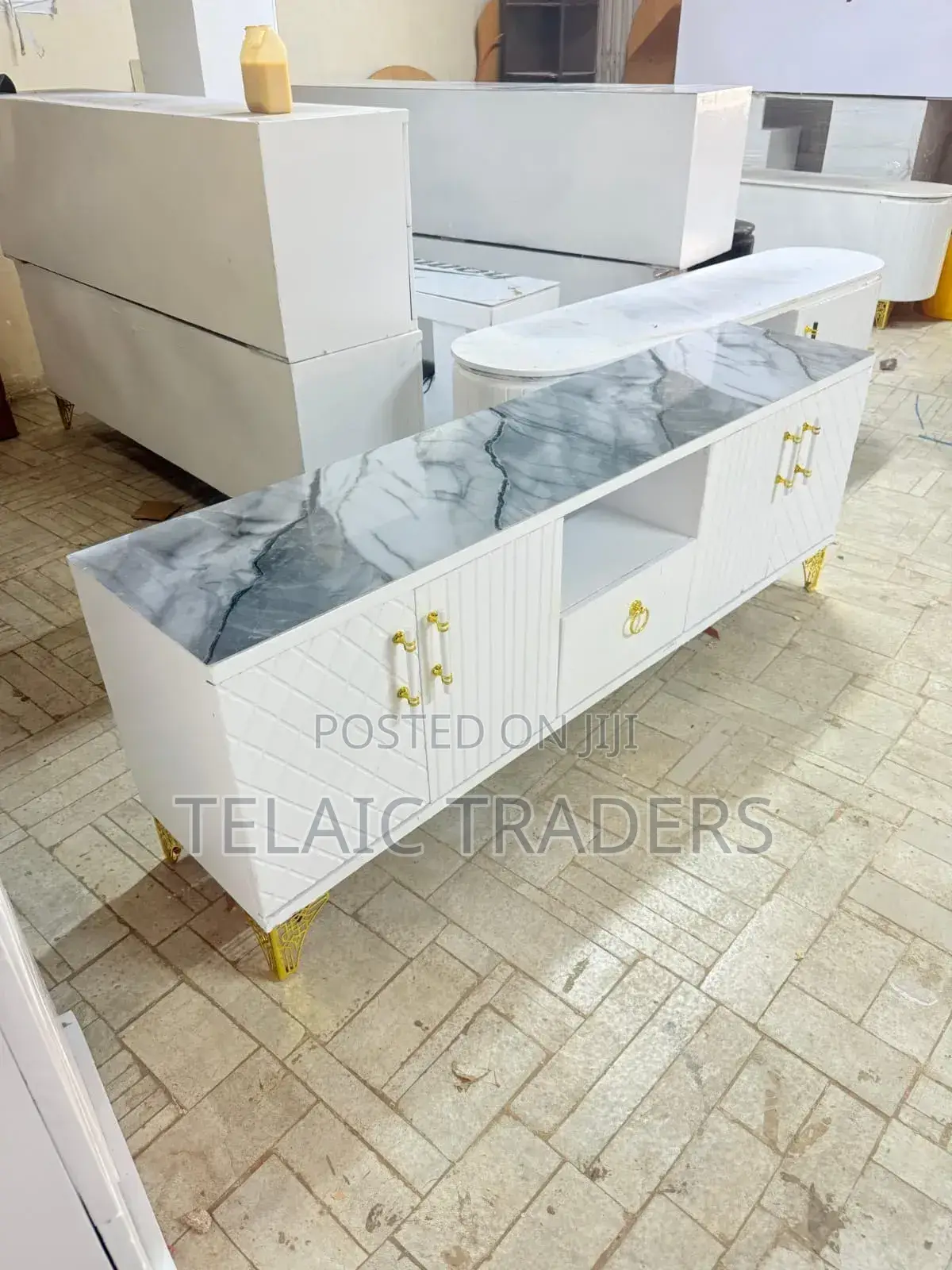 6fts Tv Stand With Marble Top