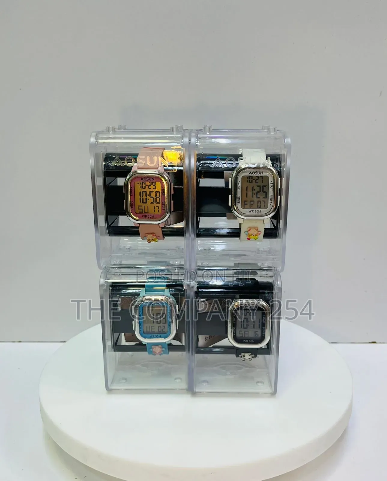 Quality Unisex Casual Sport All Age Watch With Timer Come With Acase