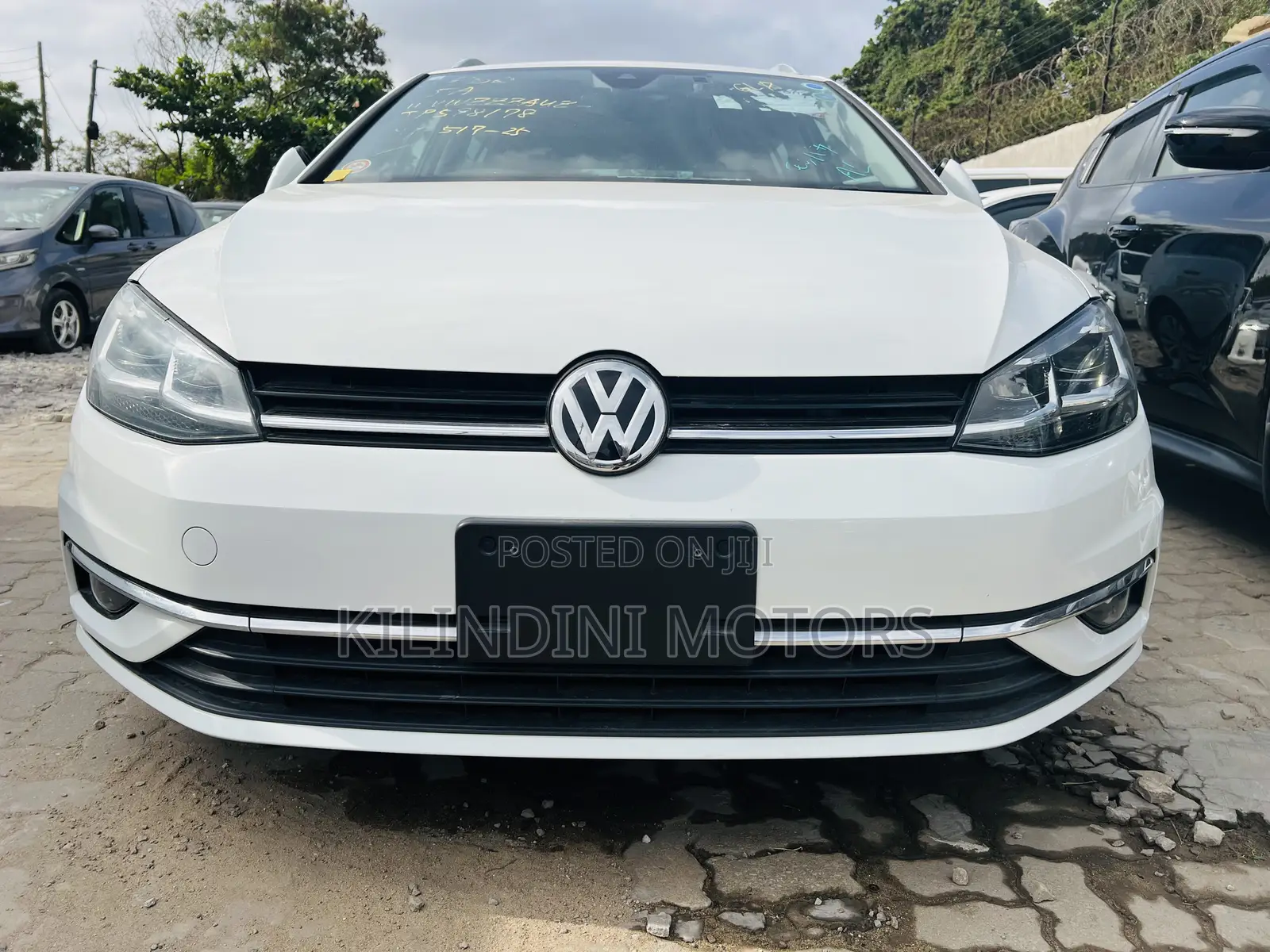 Volkswagen Golf 2019 White