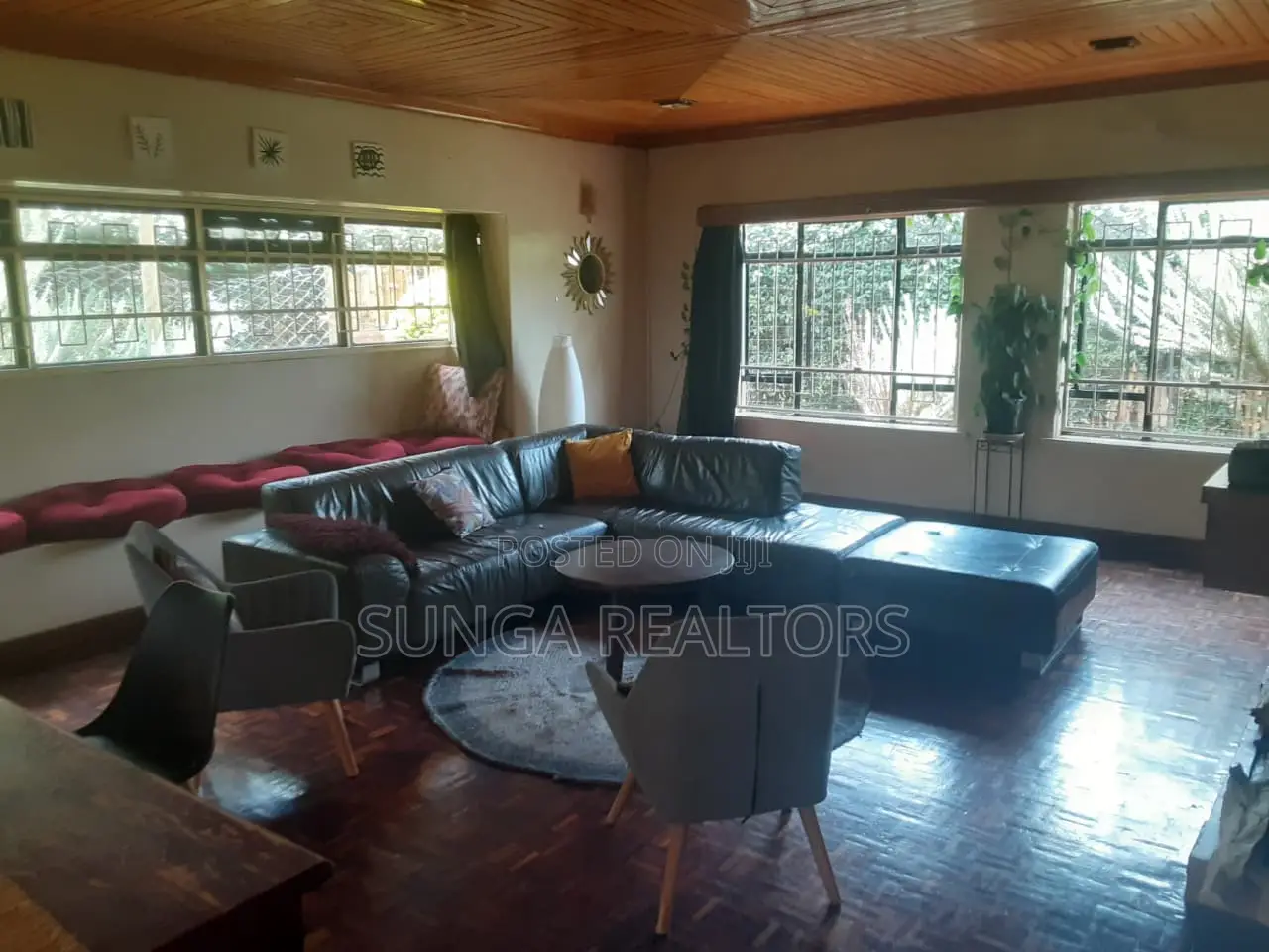 4bdrm Mansion in Nyari Central for sale