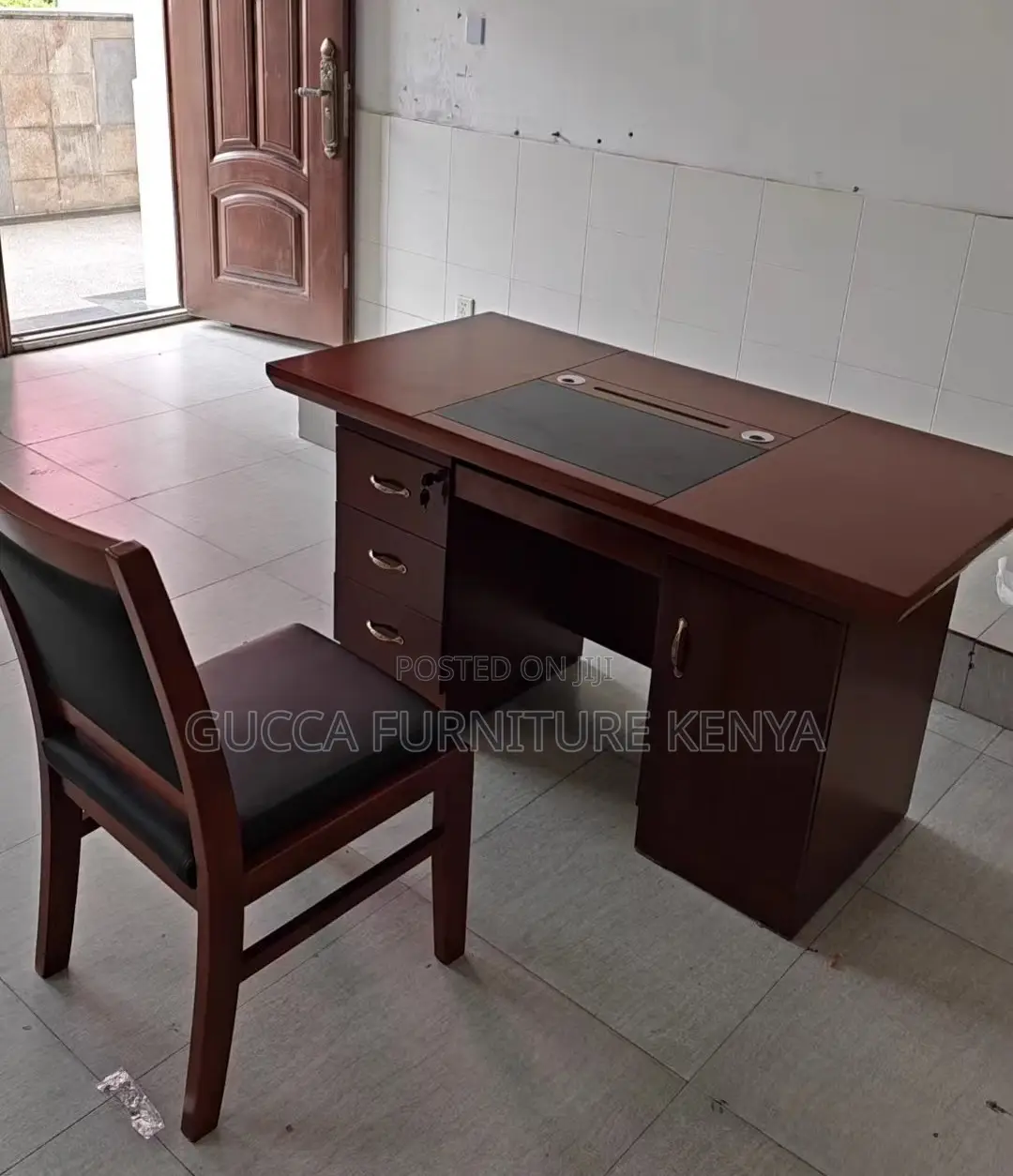 1.4 Meters Fixed Executive Office Desk