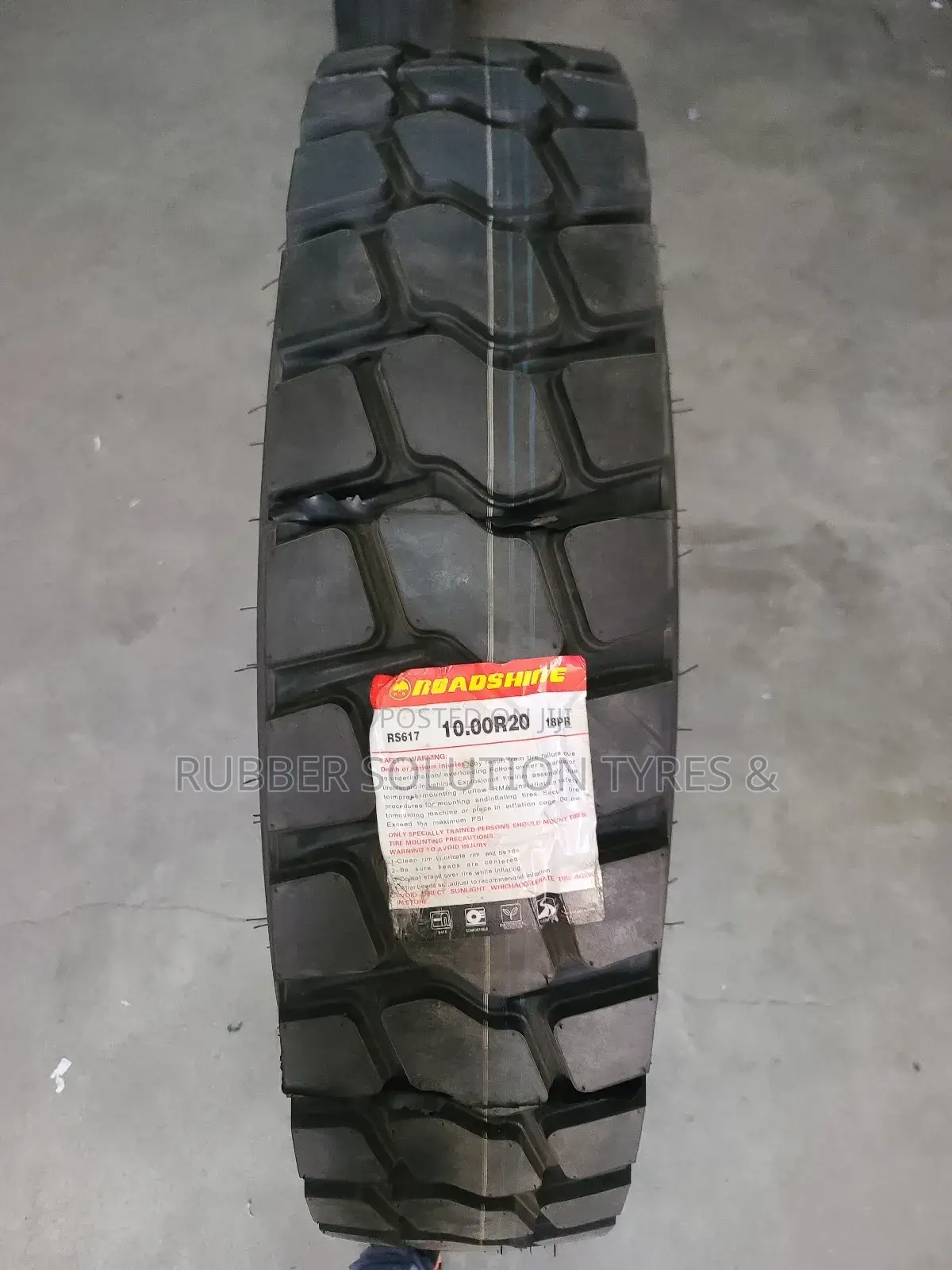 10.00 R20 Roadshine SR617 18Ply Diff Mud-Truck