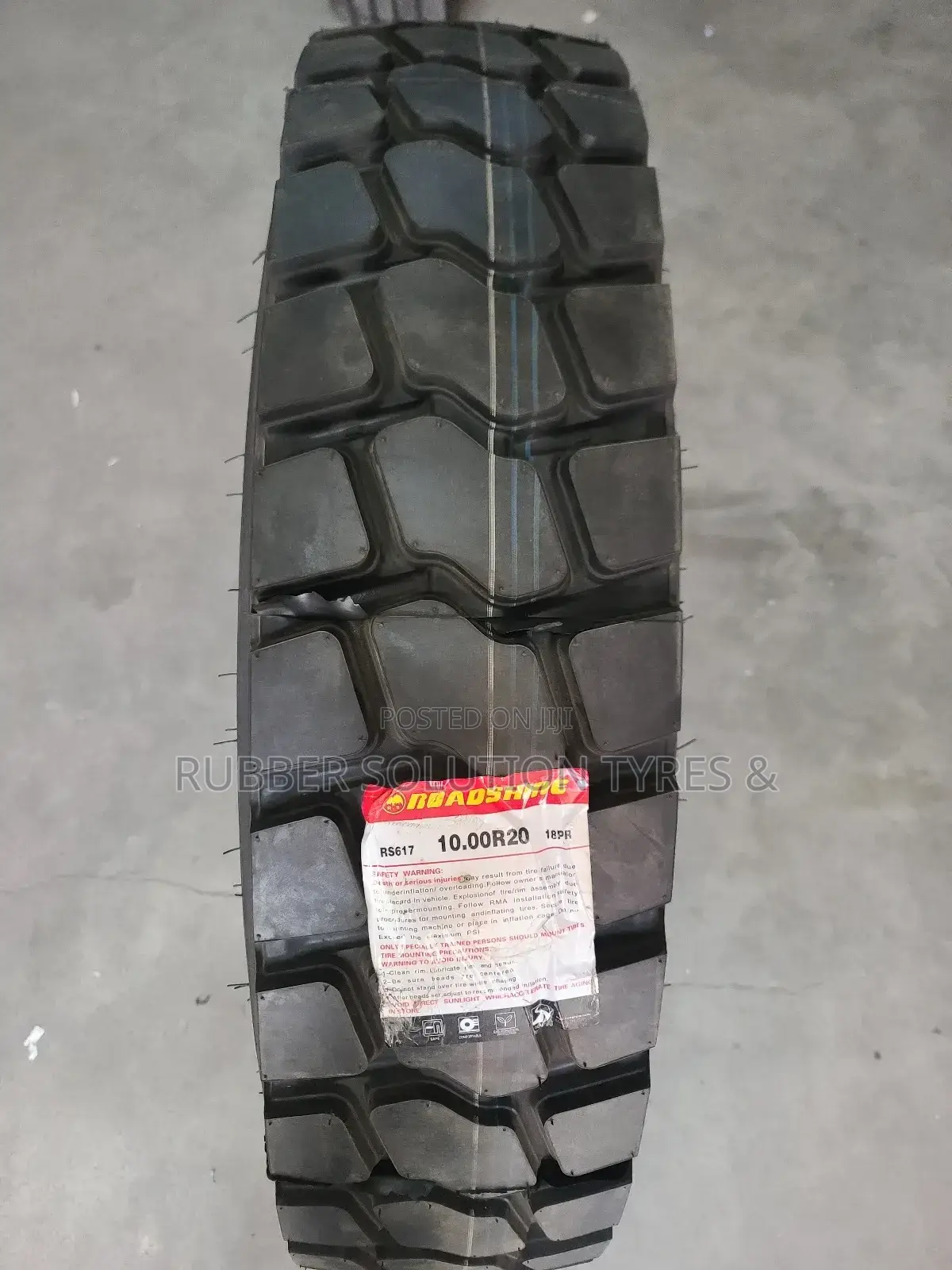 10.00 R20 Roadshine SR617 18Ply Diff Mud-Truck