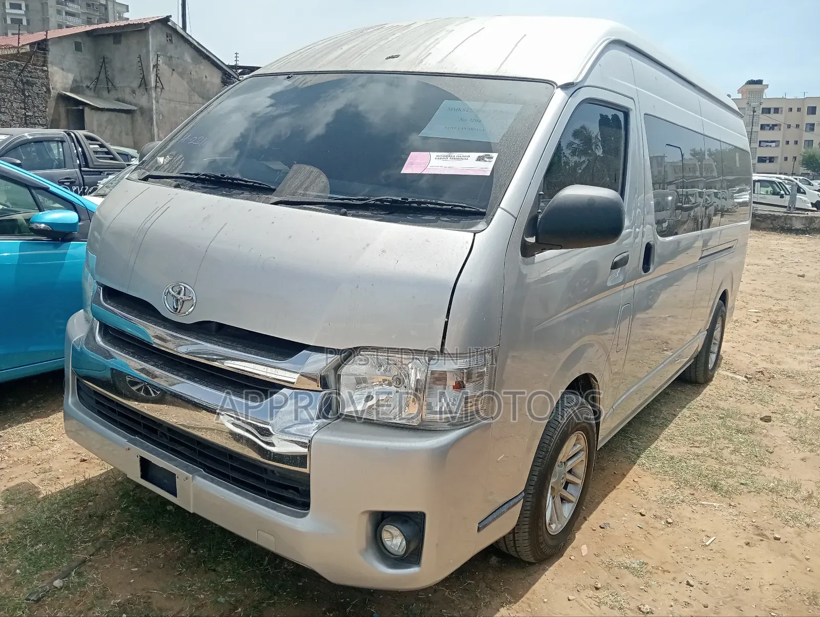 Toyota HiAce 2019 Silver