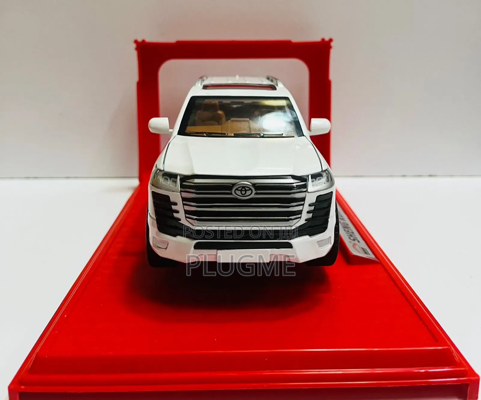 Diecast Luxury Model Suv – Toyota Land Cruiser